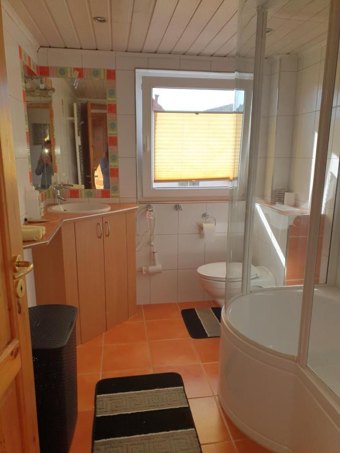 Hotel, Ferienwohnung, Zimmer Bad Driburg Dış mekan fotoğraf